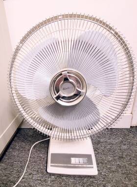 Air King 9151l Vintage 16 Inch 3 Speed Oscillating Table Desk Floor Fan