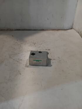 Mm-08-fl105658 Ckd Electromagnetic Valve Sp355
