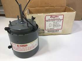 7163-7611 Dayton 4m203 Fan Blower Motor 1/25 Hp 1550 Rpm 115 Volt 1.5 Amp Cw Rotation