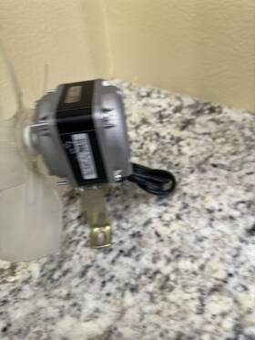 Nut6b09pun301 Elco E330138 Nos Condenser Fan Motor 115v 50/60hz 0.58a 1550rpm
