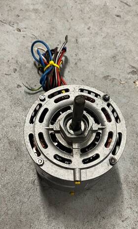 1101081117 Fasco D703 Direct Drive Blower Motor 1/2 Hp 3 Speed Used