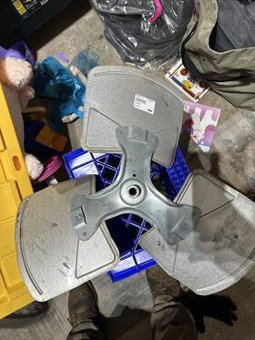 605704-m Ge Hvac Condenser Fan 3-blade 27 Deg F291590 Used