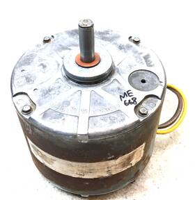 5kcp39efn759as Ge Hc35ge230a Condenser Motor 1/8hp 208/230v 825 Rpm Used #me668