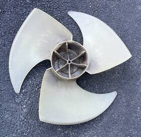 10335005 Gree Condenser Fan Blade Used