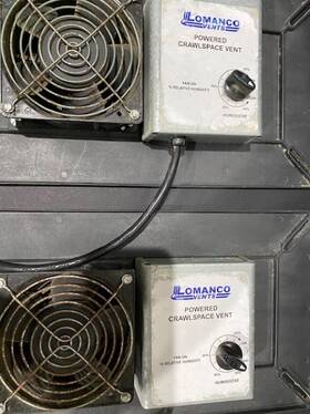 142919 Lomanco Used 2 Pcv1 Powered Crawlspace Vents 19x9x3 Works