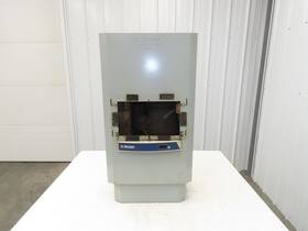 M28-0626-010 Mclean Electrical Enclosure Air Conditioner 6000 Btu 460v 1ph