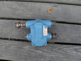 44-215a Mepco Steam Trap 3/4 Inch Npt Outlet Ss Disc