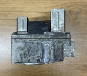 Ef32cb198a Rescue Carrier Furnace Gas Valve Assembly 36e93