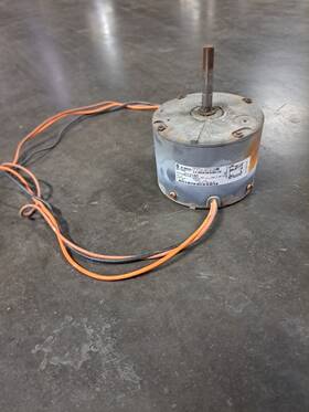 Rheem 5kcp39ggd121bs 51-20760-01 Condenser Fan Motor 825rpm 1/8hp Used