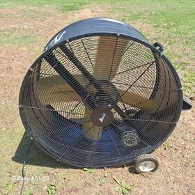 Strongway 840321727848 Autumaire 42 Inch Belt Drive Drum Fan Portable