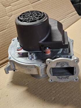 7831460 Viessmann Radial Fan Rg148 Oem Combustion Blower Vitodens 200-w Wb2b