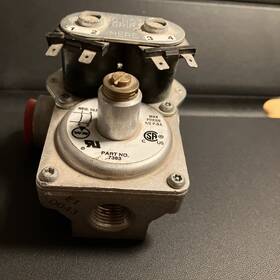 25m16v White-rodgers 37383 Gas Valve For Rv Furnaces Atwood Type 711 12vdc .480a 7383