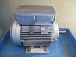 Siemens IE2-MAE1 Induction Motor 3-PHASE Frame 132S 10HP. Fixed Price $488.00.