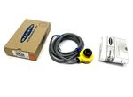 Banner T18RW3FF100 Ez-beam Fixed Field Self-contained Barrel Mount Sensor 33405. Fixed Price $61.74.